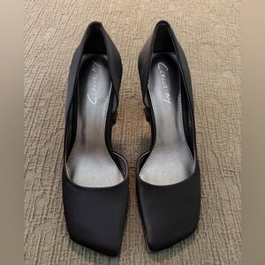 Circus by Sam Edelman Black Heels Funky